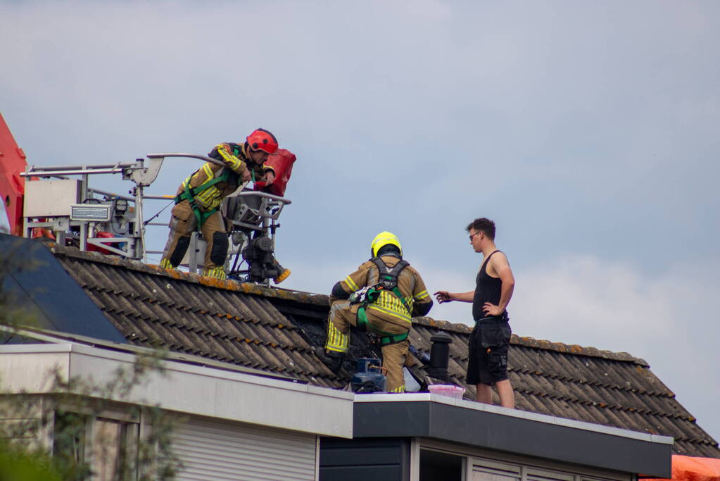 Brand op dak van woning door werkzaamheden