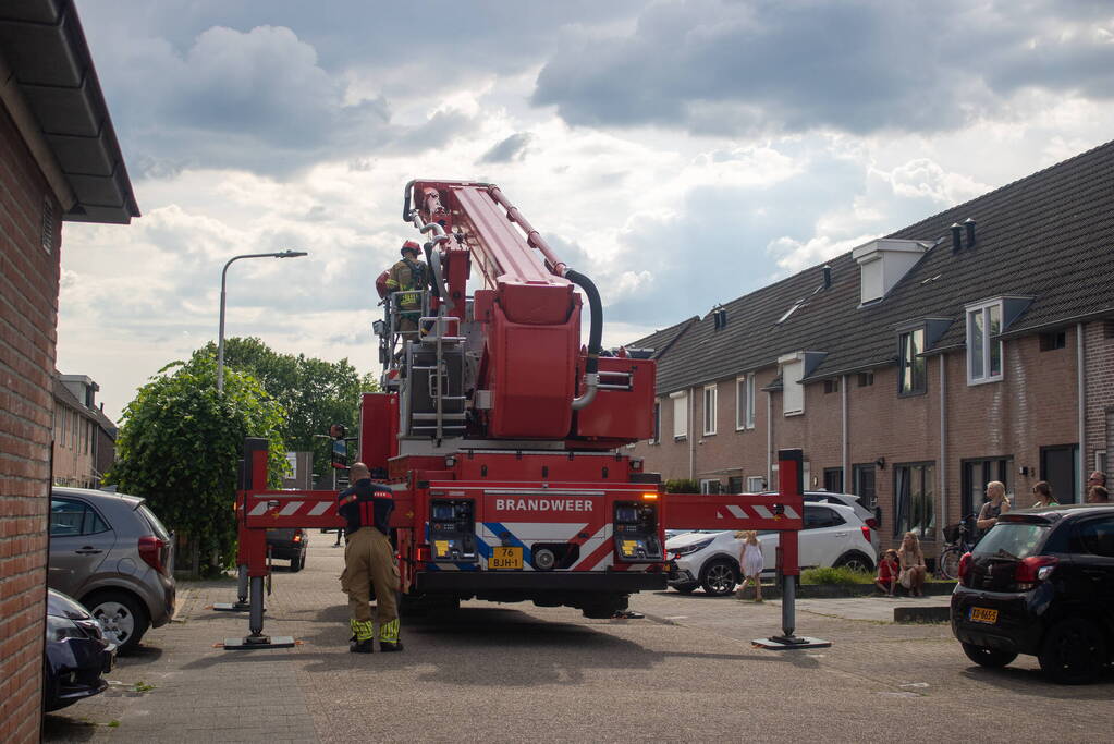 Brand op dak van woning door werkzaamheden