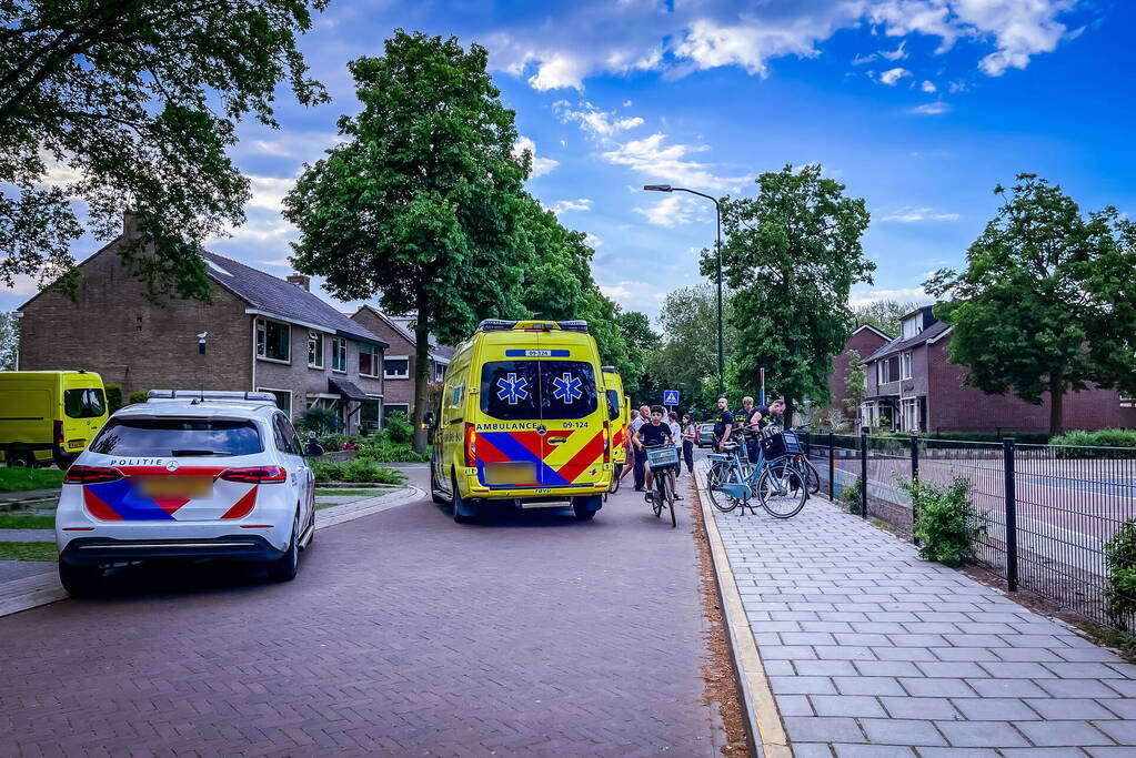 Vrouw en kind gewond bij ongeval, traumateam ingezet