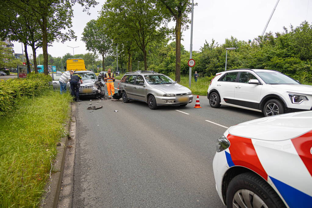 Flinke schade bij kop-staartbotsing