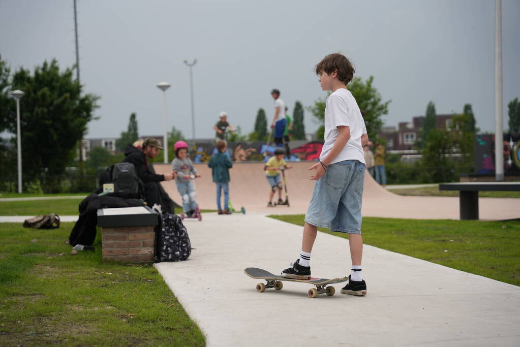 Nieuwe skatebaan feestelijk geopend in Vathorst