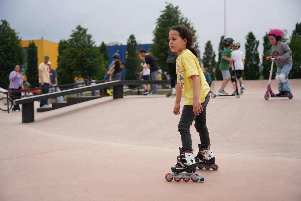 Nieuwe skatebaan feestelijk geopend in Vathorst