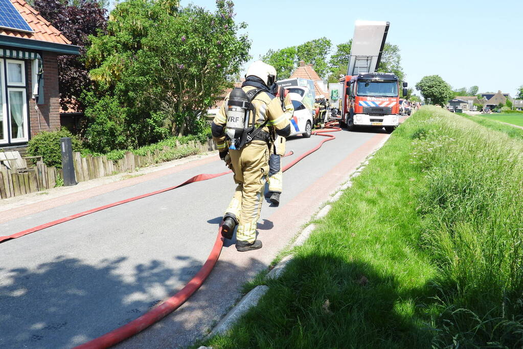 Twee voertuigen afgebrand tijdens werkzaamheden