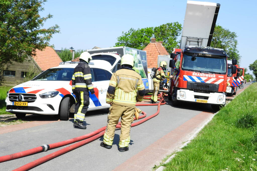 Twee voertuigen afgebrand tijdens werkzaamheden