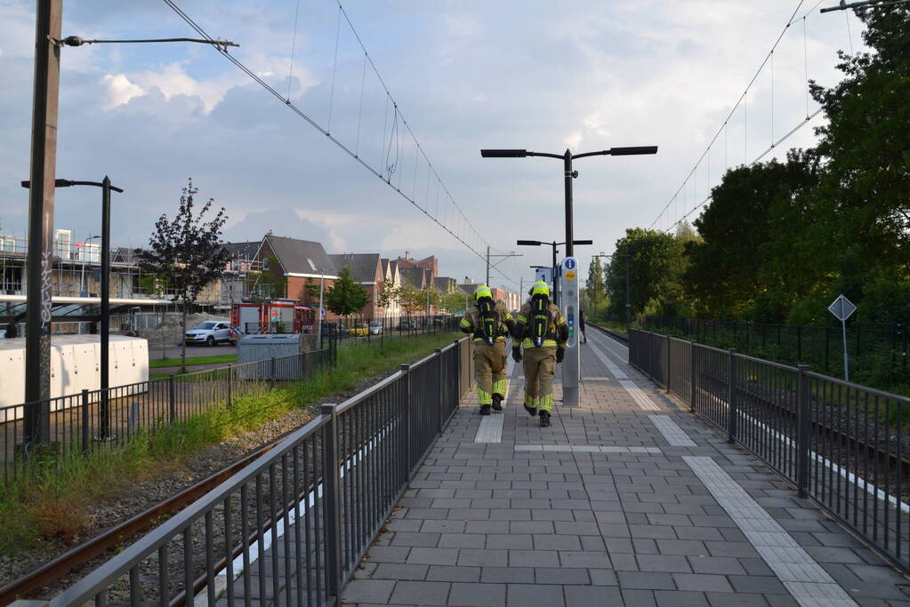 Flinke rookontwikkeling door brand op treinstation