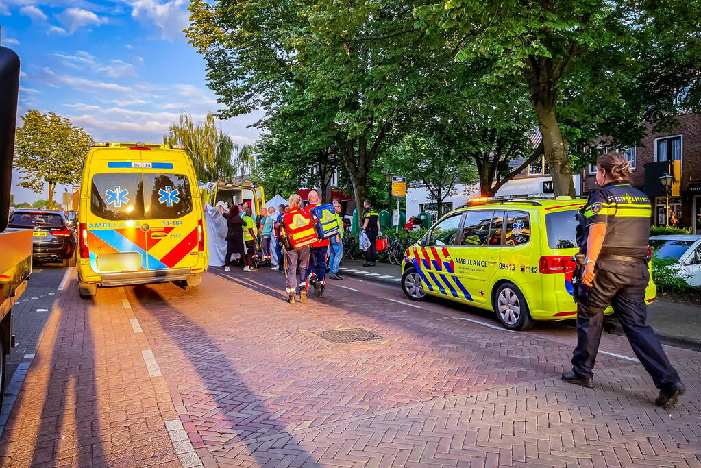 Traumahelikopter landt tijdens huldigingsfeest