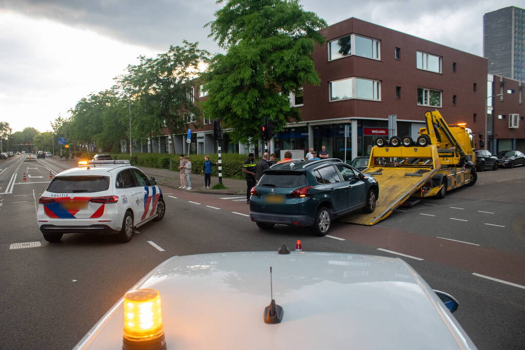 Fikse schade bij frontale aanrijding op kruising