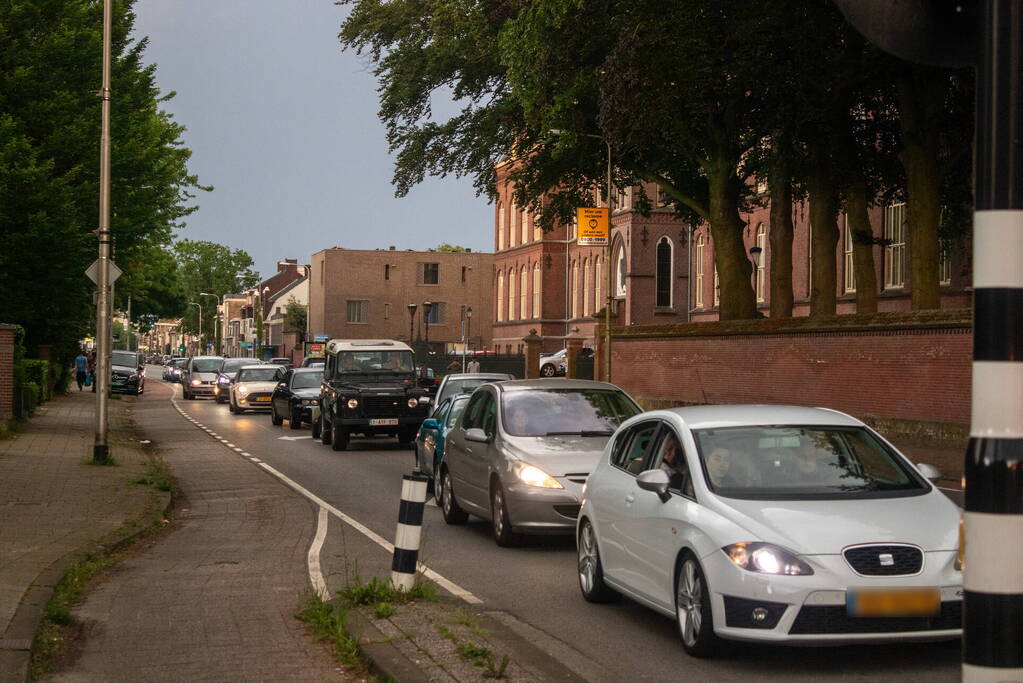 Fikse schade bij frontale aanrijding op kruising