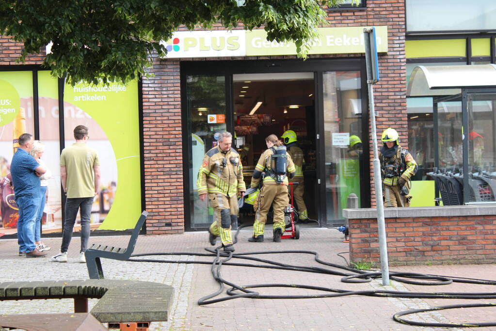 Brand in supermarkt snel onder controle