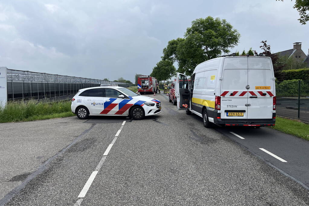 Wegwerkers veroorzaken gaslekkage in berm