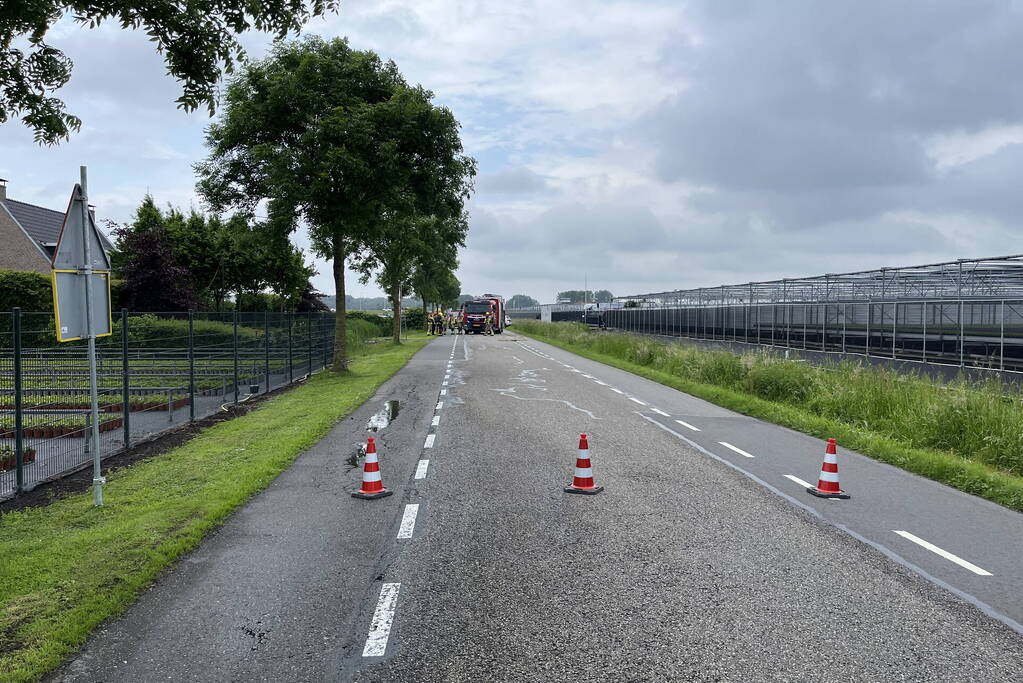 Wegwerkers veroorzaken gaslekkage in berm