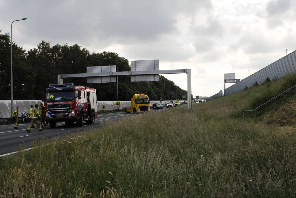 Meerdere gewonden na botsing tussen auto's op afrit