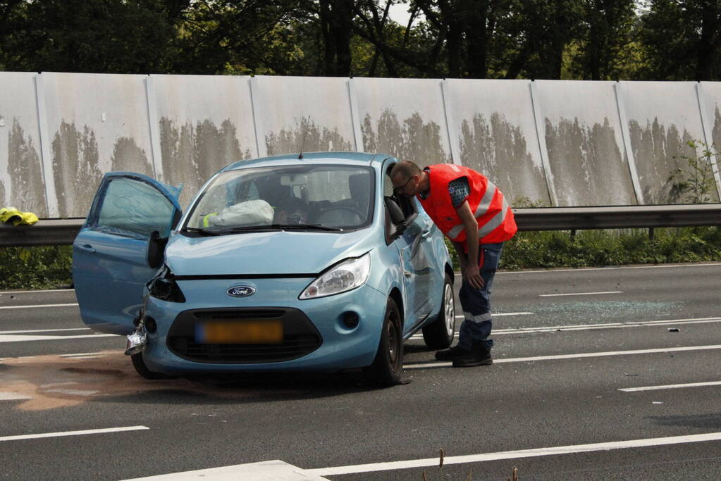 Meerdere gewonden na botsing tussen auto's op afrit