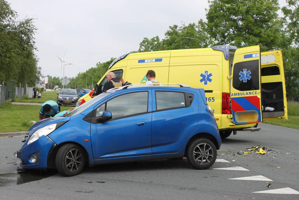 Motorrijder overleden na botsing met auto