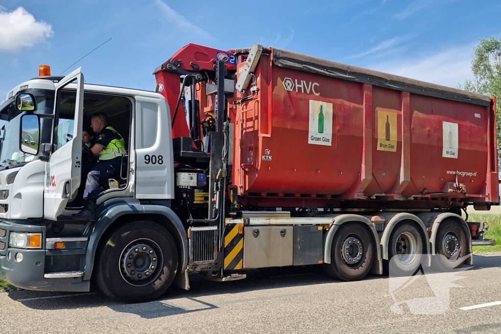 Voetganger zwaargewond bij ongeval met vrachtwagen