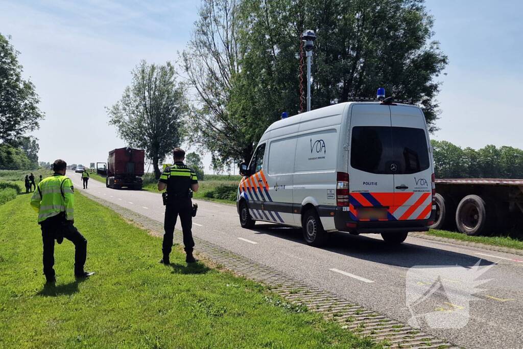 Voetganger zwaargewond bij ongeval met vrachtwagen