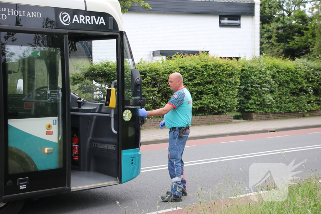 Fietser gewond bij aanrijding met lijnbus