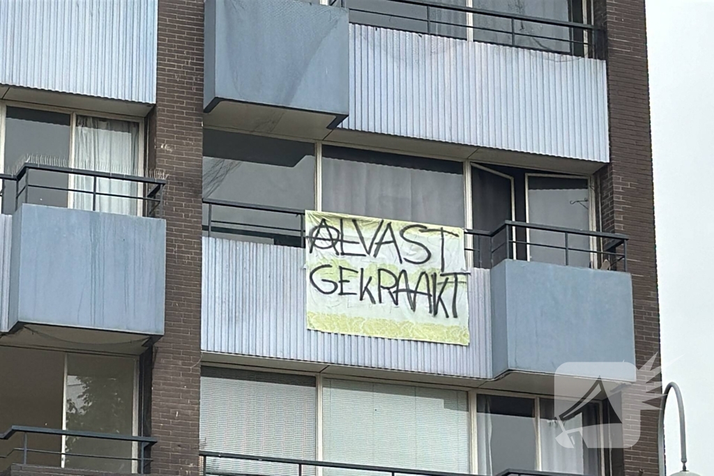 Appartementen gekraakt in flat klokkenhof