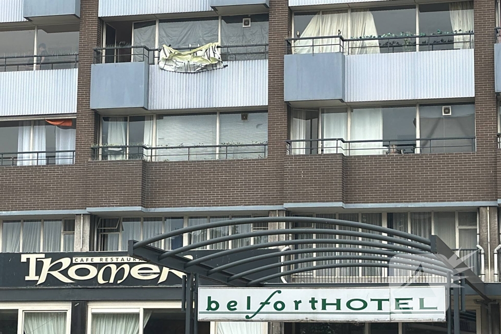 Appartementen gekraakt in flat klokkenhof