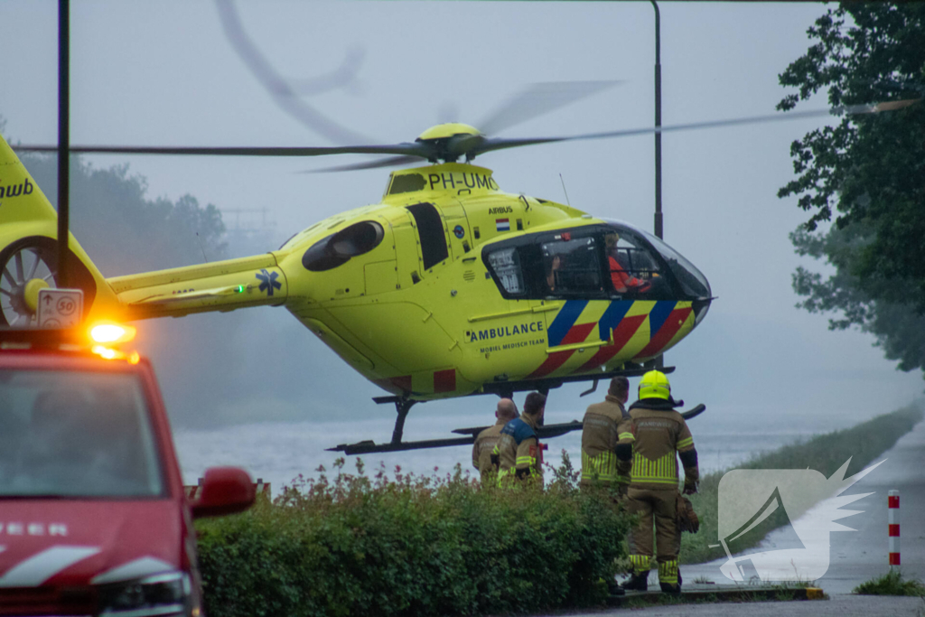 Grote zoekactie na vermist persoon in kanaal