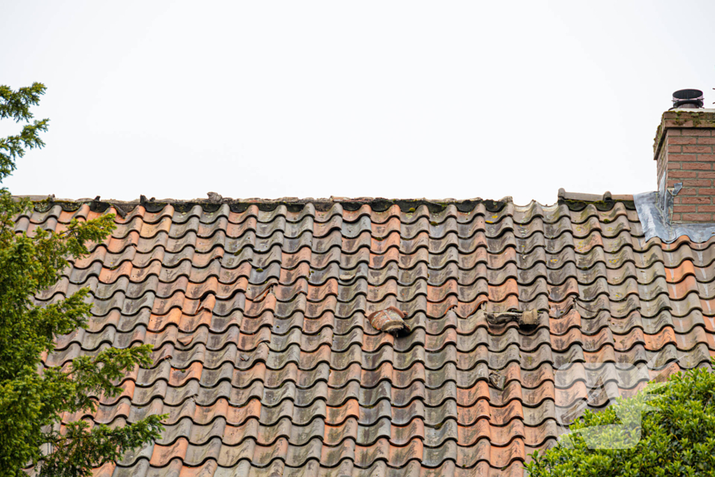 Dak beschadigd door harde wind