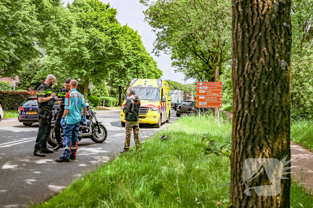 Motorrijder in botsing met auto