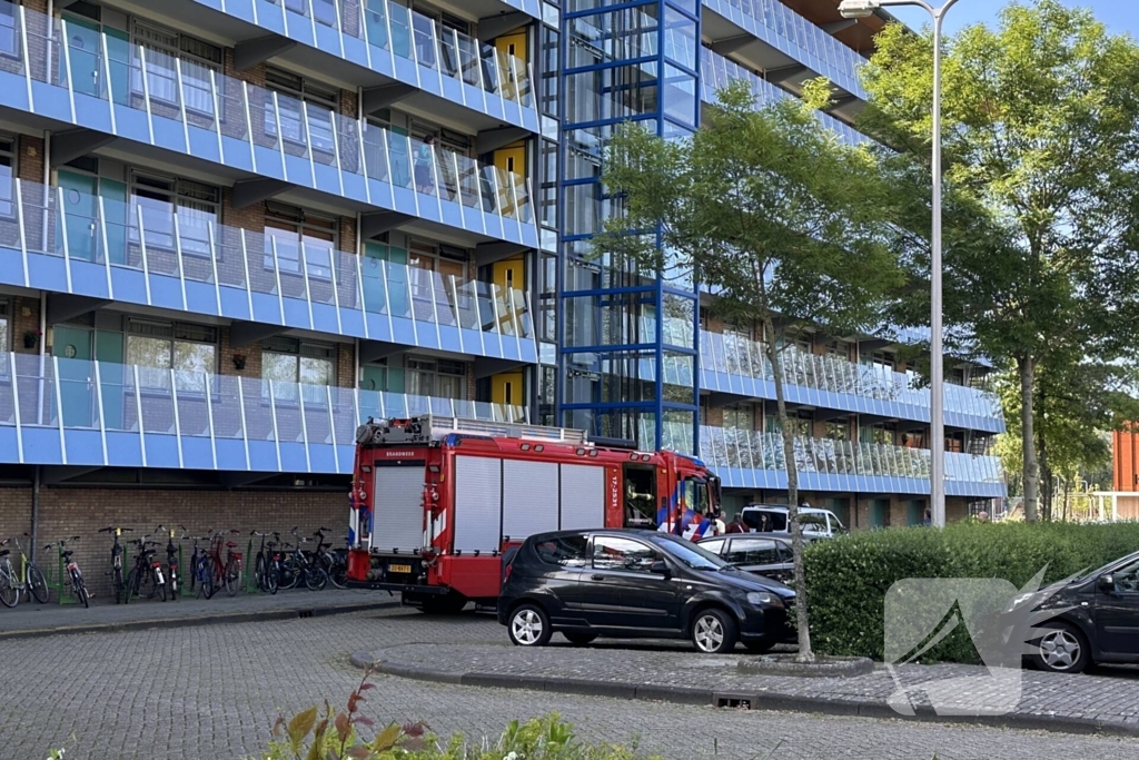 Brandweer verricht metingen naar gaslucht