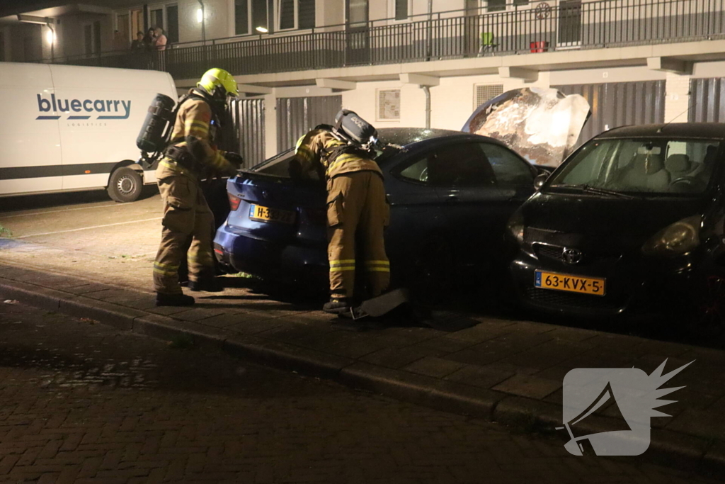 Brand in auto snel onder controle