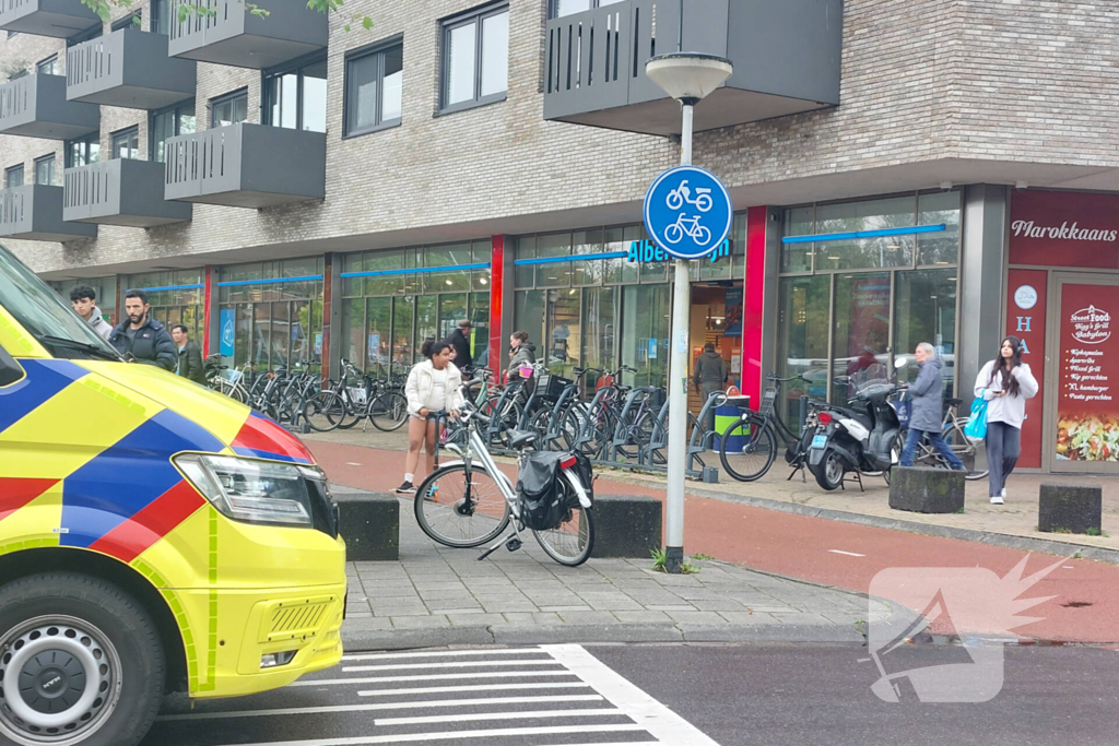 Fietser gewond bij botsing met auto