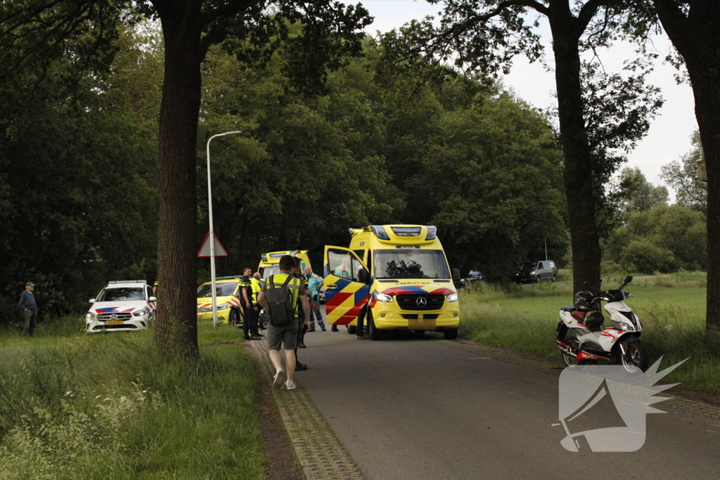 Brommerrijder gewond na val