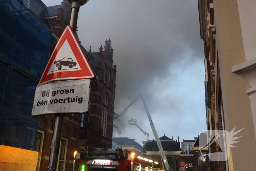 Grote brand in uitgaansgelegenheid