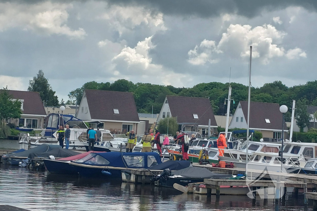 Hulpdiensten ingezet voor te water geraakt persoon