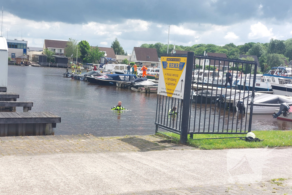 Hulpdiensten ingezet voor te water geraakt persoon