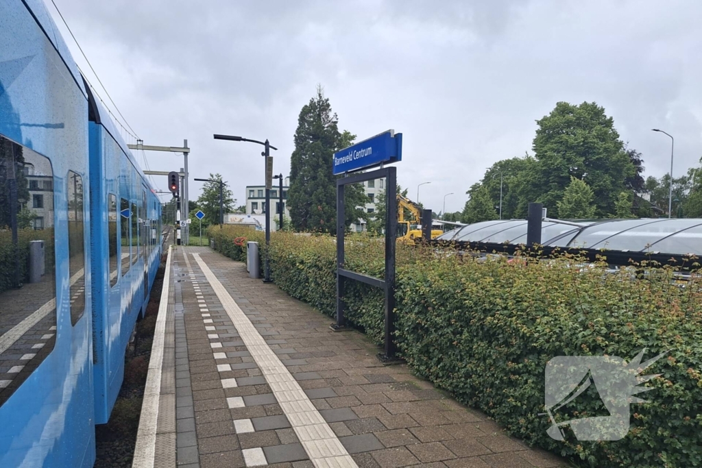 Geen treinen op station Barneveld Centrum door losse bovenleiding