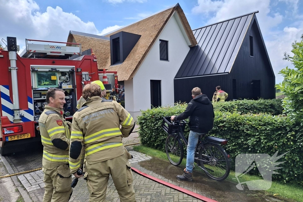 Brandweer aanwezig bij brand in gerenoveerde woning