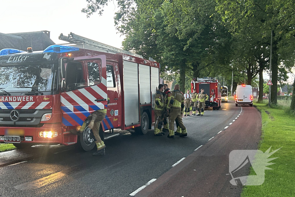 Brandweer pompt overtollig water weg