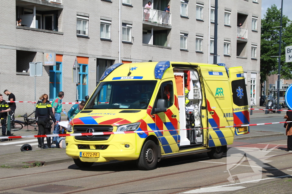 Fietser gewond bij aanrijding met motorrijder