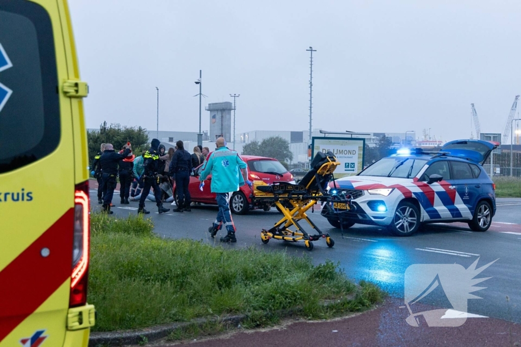 Opzittenden fatbike gewond bij botsing met auto