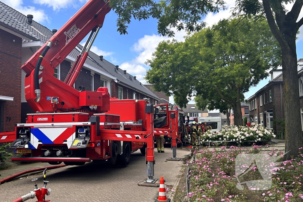 Fikse brand in meterkast van woning