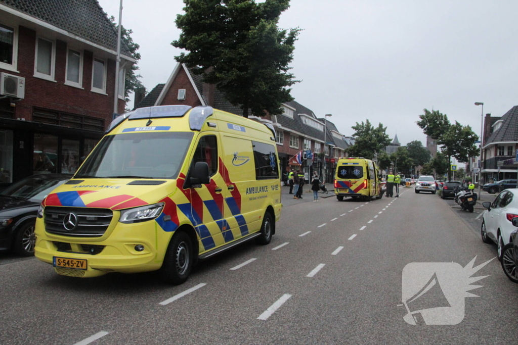 Fietser ernstig gewond bij botsing met auto