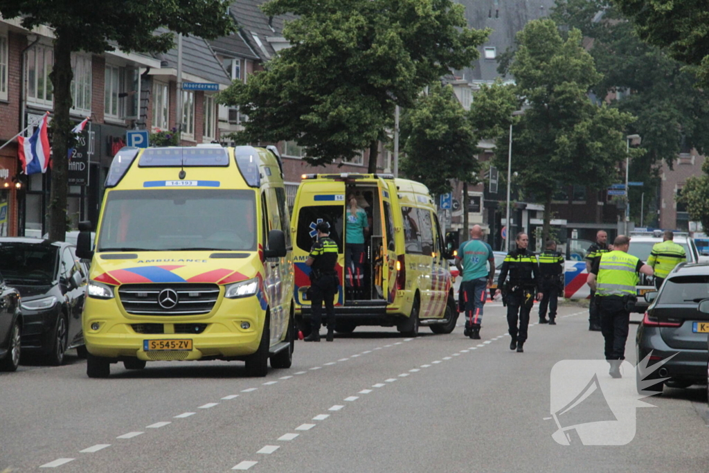 Fietser ernstig gewond bij botsing met auto