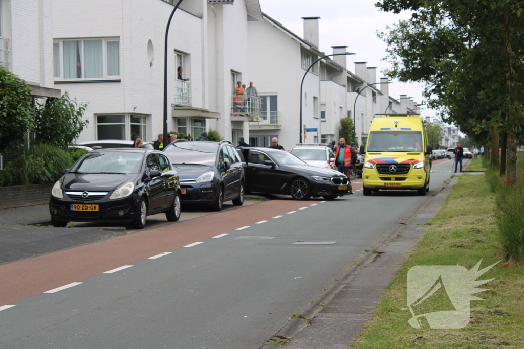 Arrestatieteam valt woning binnen