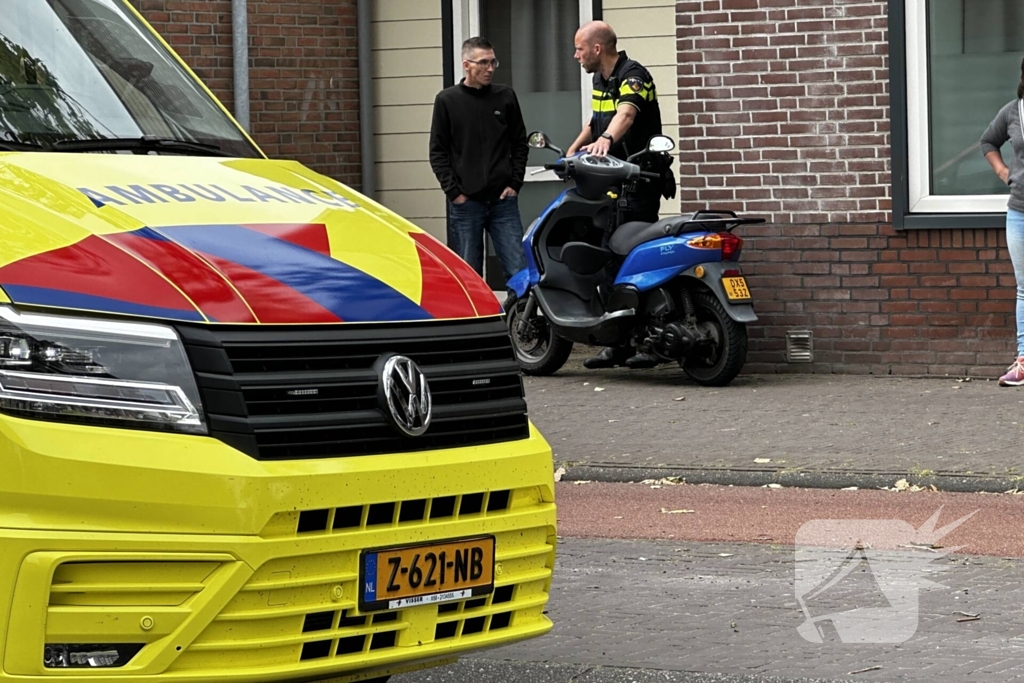 Scooterrijder aangereden door auto