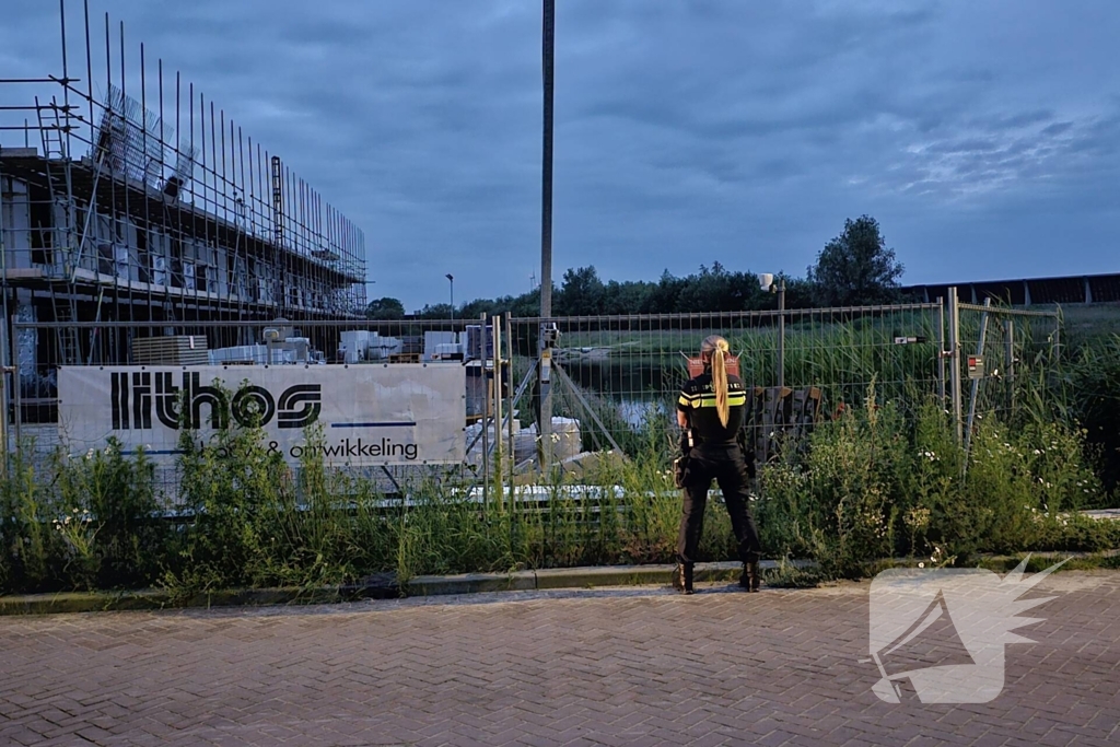 Speurhond ingezet na luid alarm op bouwterrein