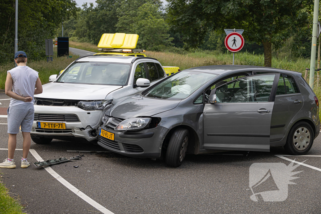 Bestuurder gewond bij botsing onderaan afrit