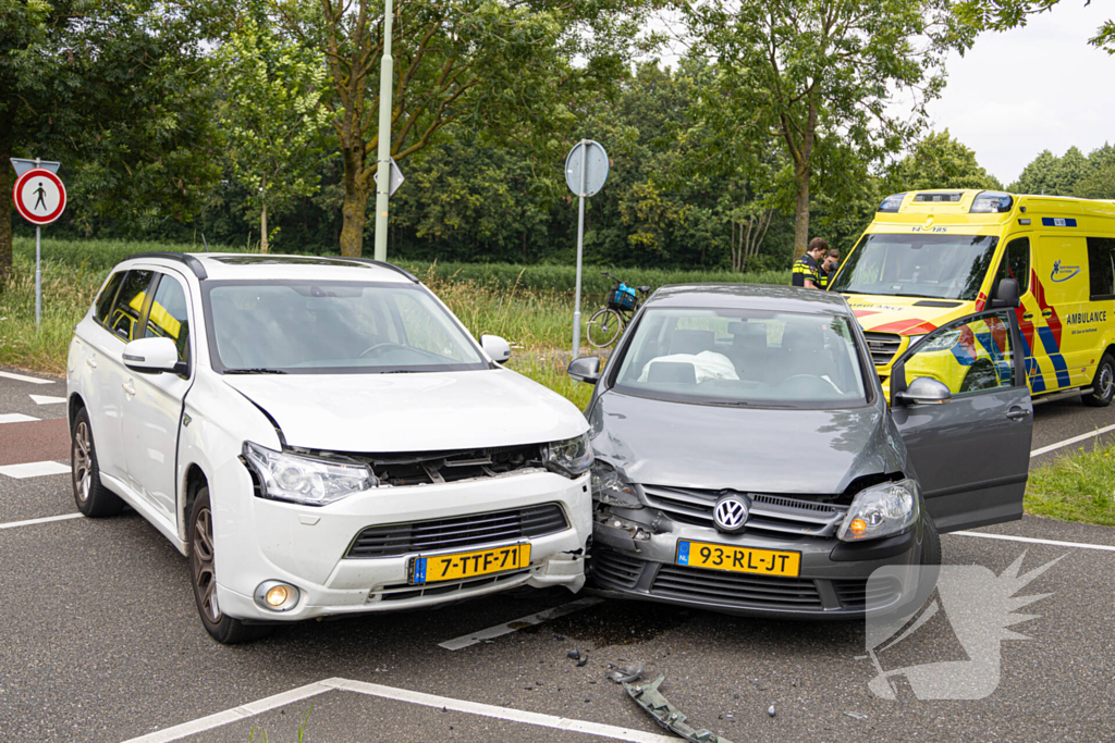 Bestuurder gewond bij botsing onderaan afrit