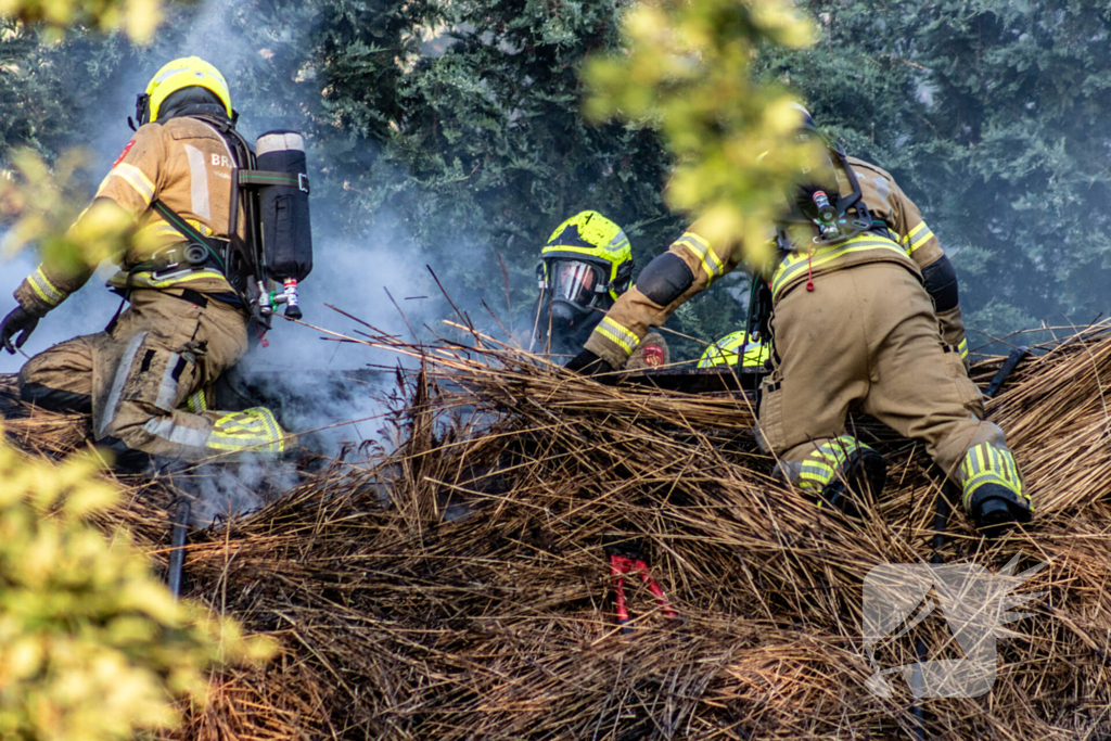 Veel schade na brand in schuur