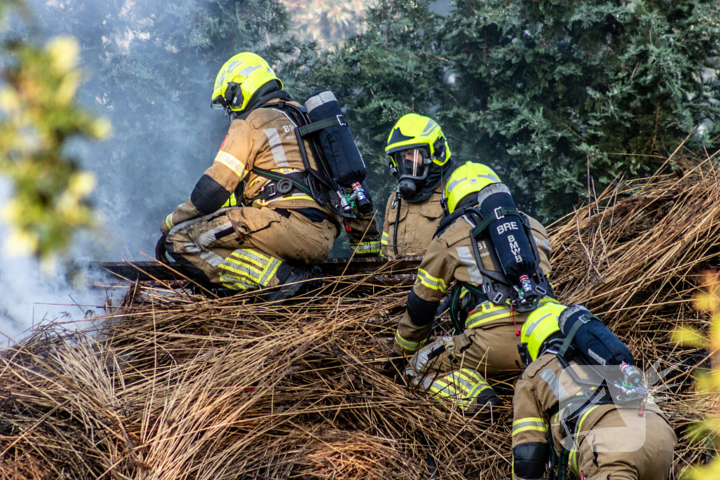 Veel schade na brand in schuur