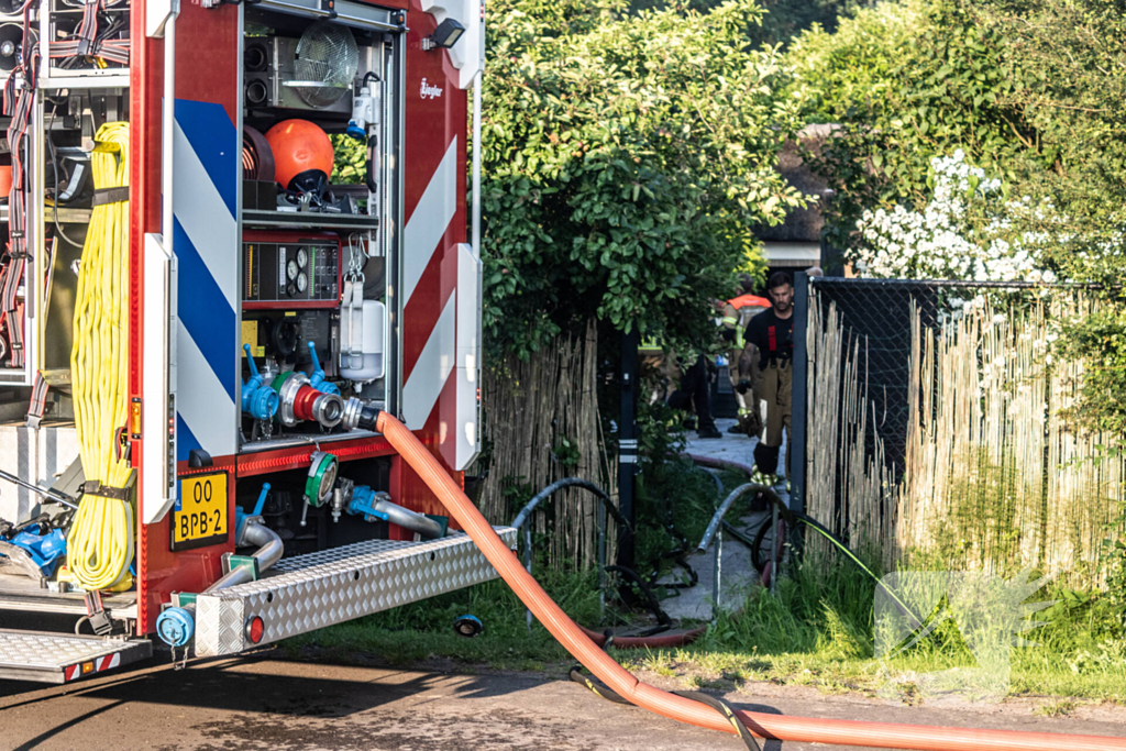 Veel schade na brand in schuur