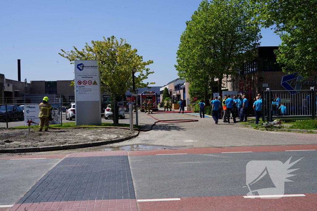 Brand bij bedrijf in transportmaterieel